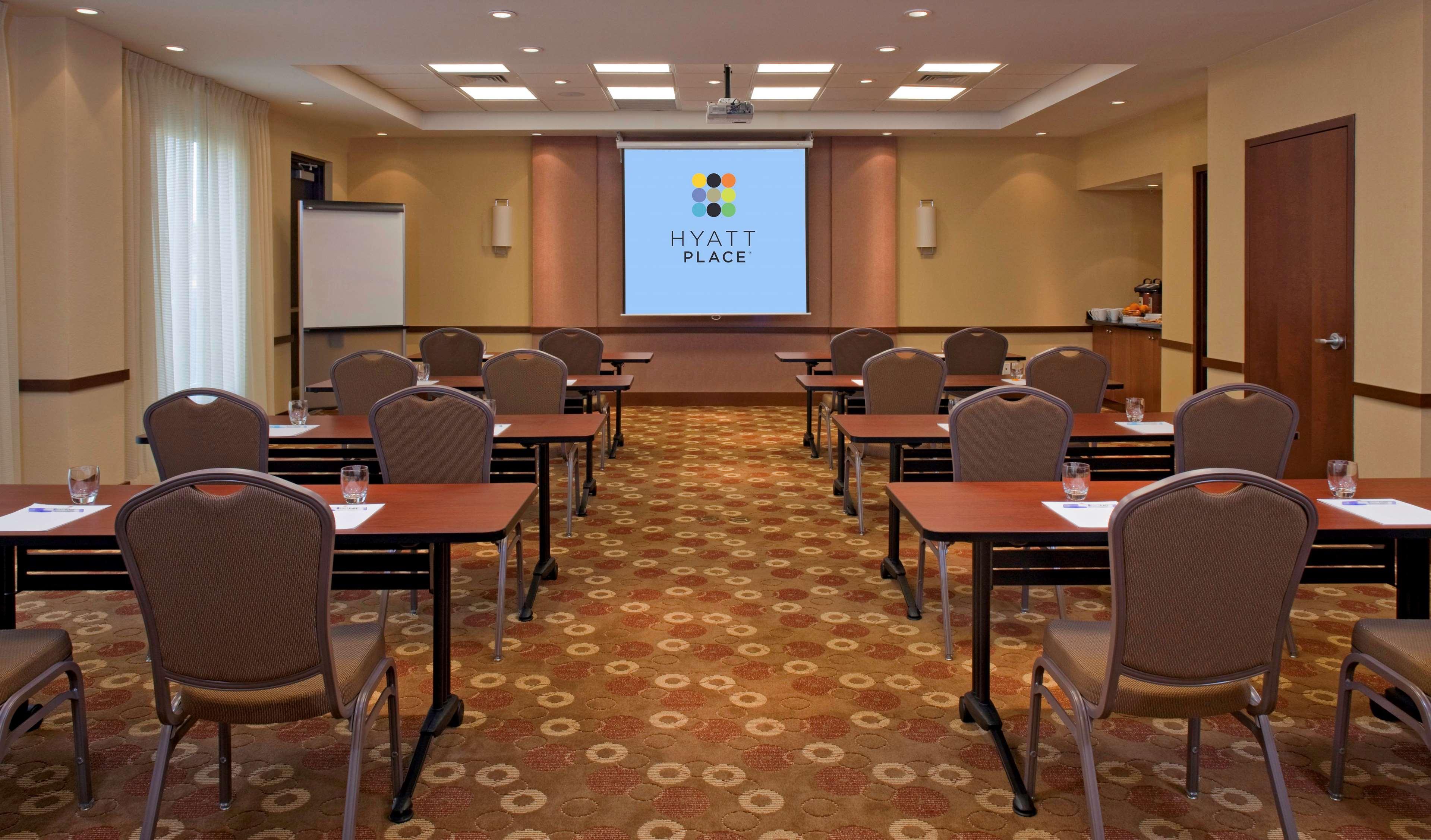 Hyatt Place Pensacola Airport Exterior photo